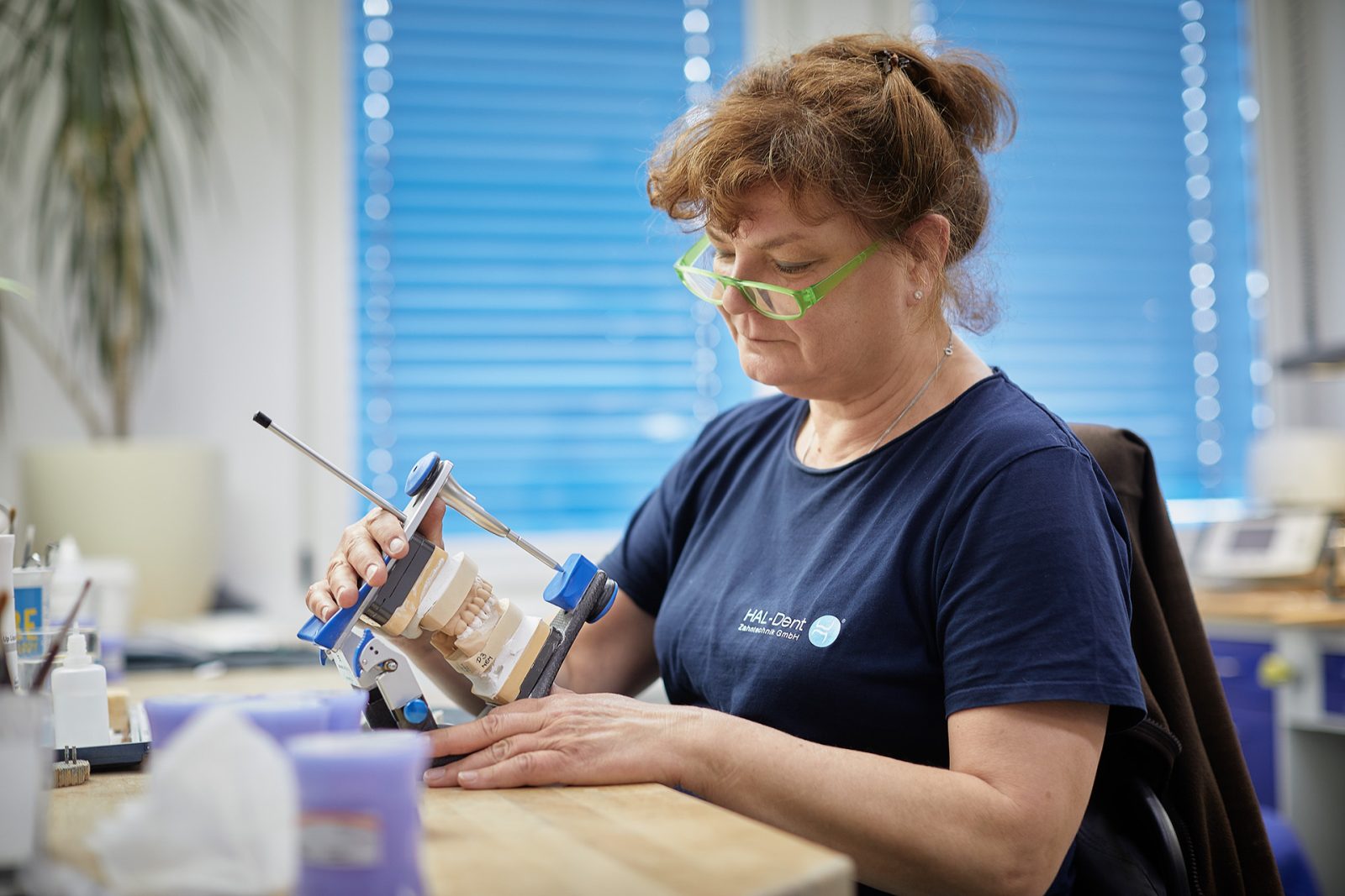 Jobs Ausbildung Als Zahntechniker in HAL Dent Halle jobs-ausbildung-als-zahntechniker-in-hal-dent-halle